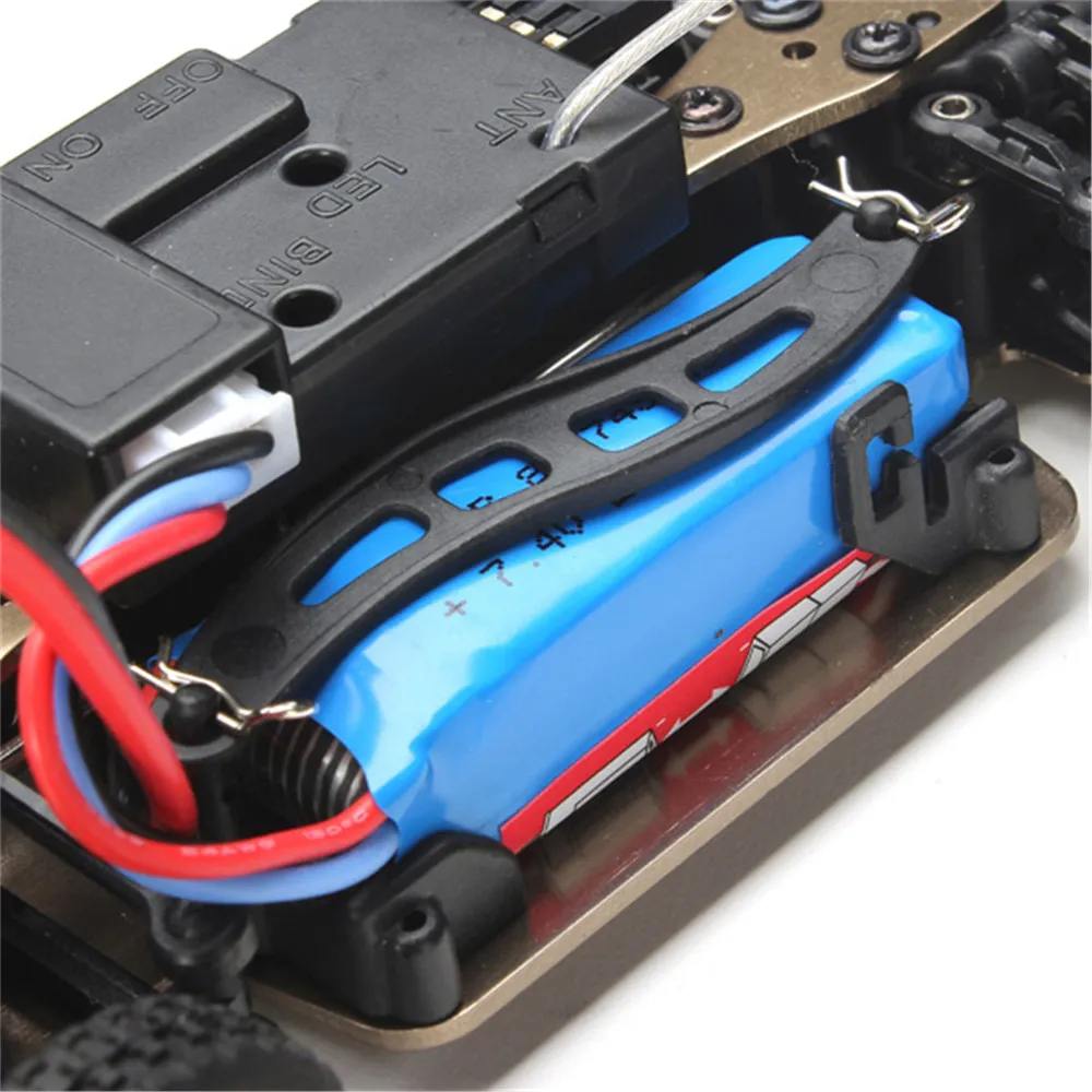 Wltoys K989 2 Battery 1/28 2.4G 4WD Brushed RC Car Alloy Chassis Vehicles RTR Model