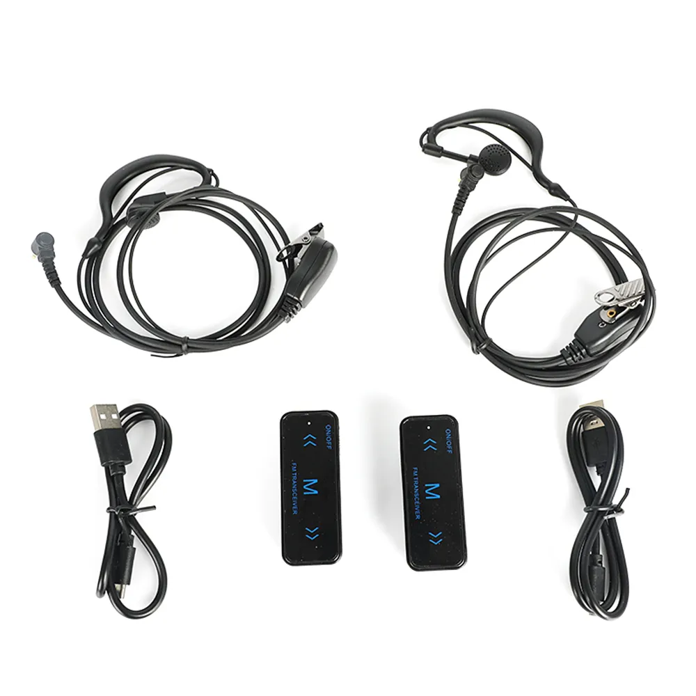 2Pcs V108 Mini Walkie Talkie Two-Way 400-470MHz FM Radio Ricetrasmittente + 2 Cuffie USB Carica