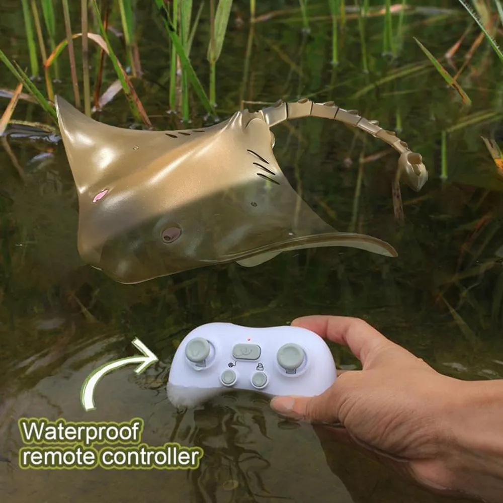 2.4G Intelligent Waterproof RC Boat Ship Wireless Remote Control Devil Fish Creative Toy for Children