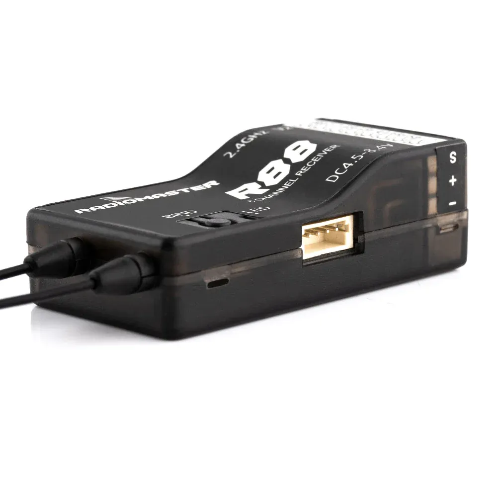 RadioMaster R88 V2 2.4GHz 8CH互換 Frsky D8/D16 SFHSS PWM/Sbus受信機 RadioMaster R88 V2 2.4GHz 8CH互換 Frsky D8/D16 SFHSS PWM/Sbus受信機