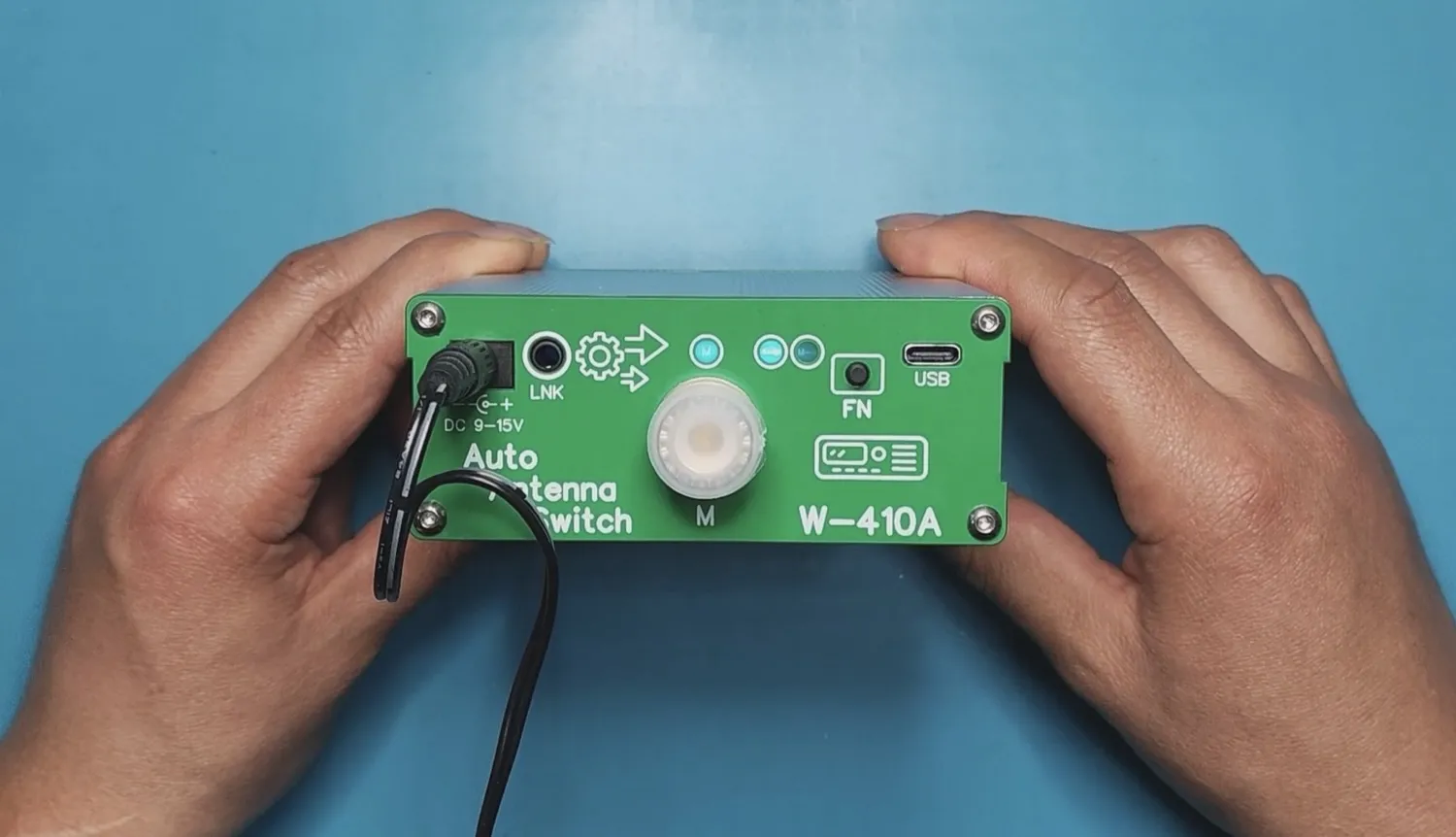 W410A 200W Automatic Antenna Switch Antenna Switcher Suitable for Shortwave Radio Receivers