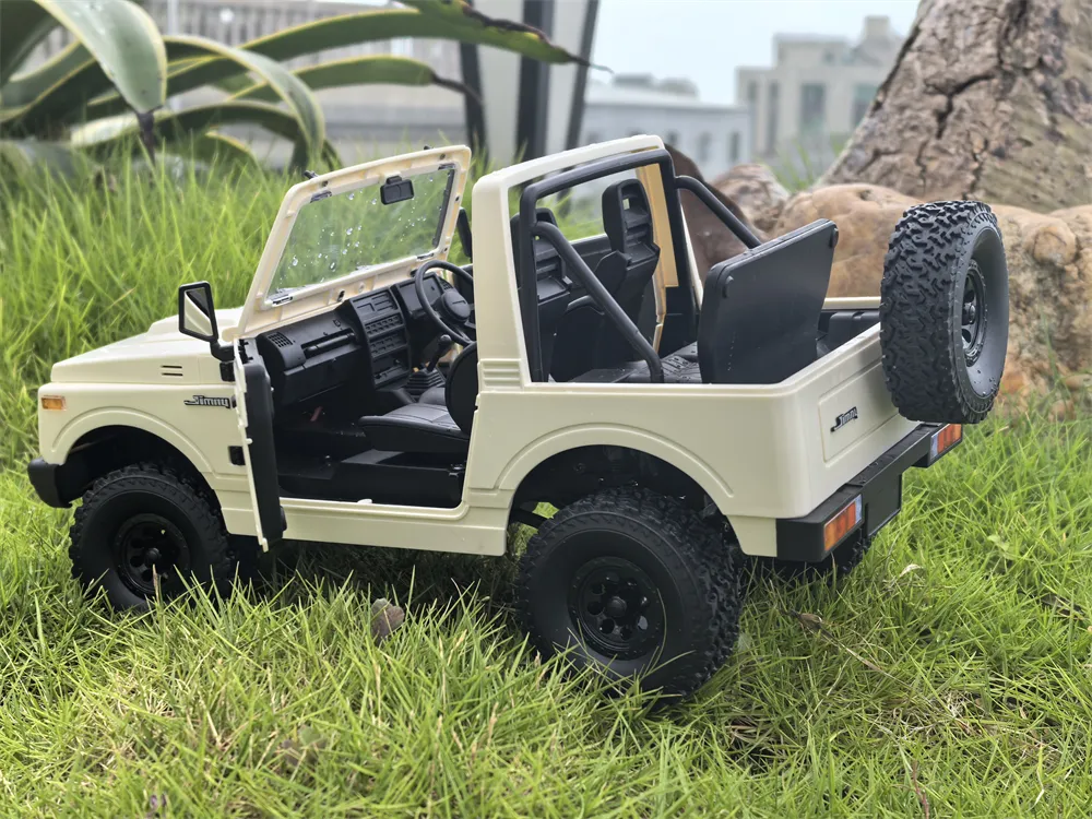 WPL C74-1 1/10 2.4G 4WD RTR Rc Car For SUZUKI JIMNY JA11 Truck Crawler Vehicle Models Toy Proportional Control WPL C74-1 1/10 2.4G 4WD RTR Rc Car For SUZUKI JIMNY JA11 Truck Crawler Vehicle Models Toy Proportional Control