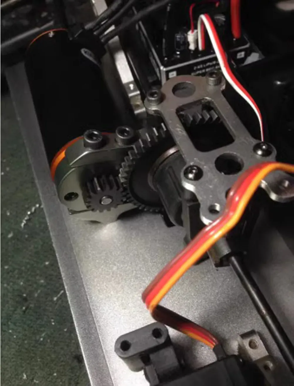 Upgraded 1/8 RC Car Motor Seat Mount for KYOSHO MP10 HSP FS Racing R70 RC Cars Vehicles Models Spare Parts