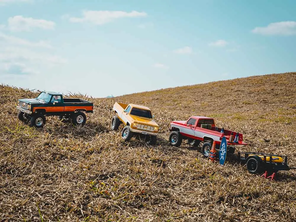 FMS FCX18 Chevrolet K10 RTR 1/18 2.4G 4WD RC Car Rock Crawler Two Speed LED Light Pickup Off Road Climbing Truck Vehicles Models Remote Control Toys