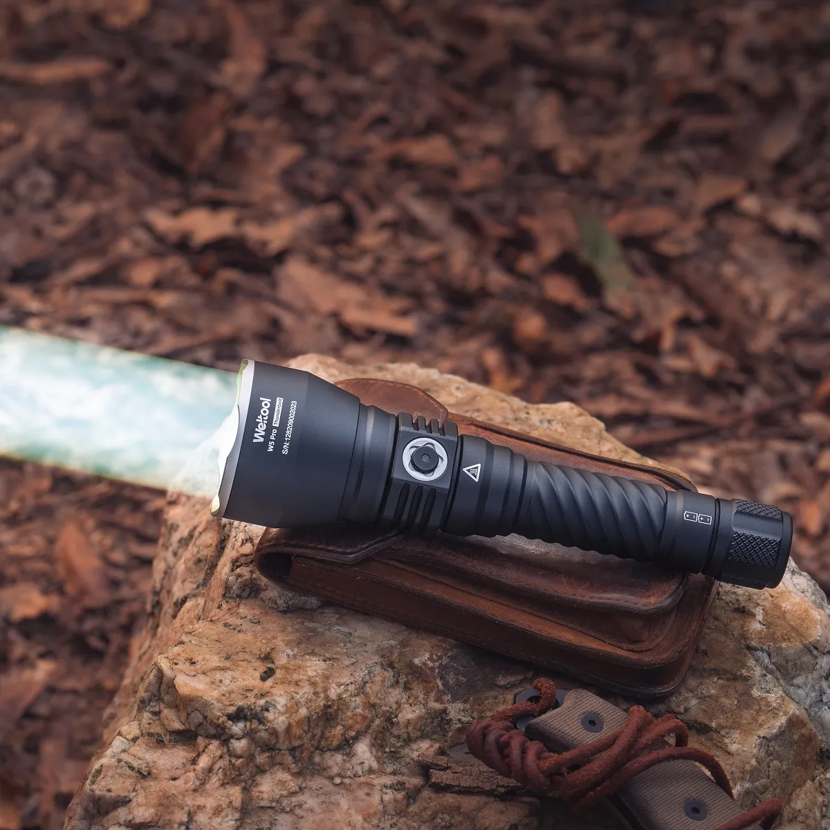 Weltool W5 Pro 990LM Long Distance Throwing LEP Flashlight 2842M Strong Spotlight With 22500/22430/21700 Battery Waterproof Outdoor Search LED Torch Weltool W5 Pro 990LM Long Distance Throwing LEP Flashlight 2842M Strong Spotlight With 22500/22430/21700 Battery Waterproof Outdoor Search LED Torch