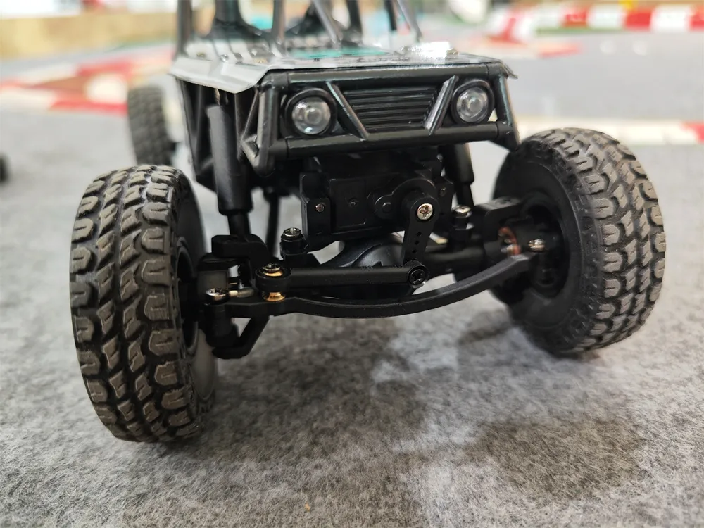 LDRC 18499 RTR 1/18 2.4G 4WD RC Car Rock Crawler Pipe Rack Off-Road Climbing Truck LED Light Full Proportional Vehicles Models Straight Bridge Axle Toys LDRC 18499 RTR 1/18 2.4G 4WD RC Car Rock Crawler Pipe Rack Off-Road Climbing Truck LED Light Full Proportional Vehicles Models Straight Bridge Axle Toys