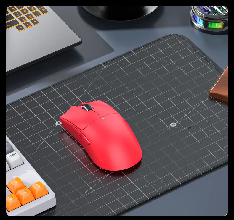 Attack Shark X11SE Three-mode Gaming Mouse 2.4G/bluetooth/Type-C PAW3311 Mouse 22000DPI 63g Lightweight Gamer Mice Attack Shark X11SE Three-mode Gaming Mouse 2.4G/bluetooth/Type-C PAW3311 Mouse 22000DPI 63g Lightweight Gamer Mice