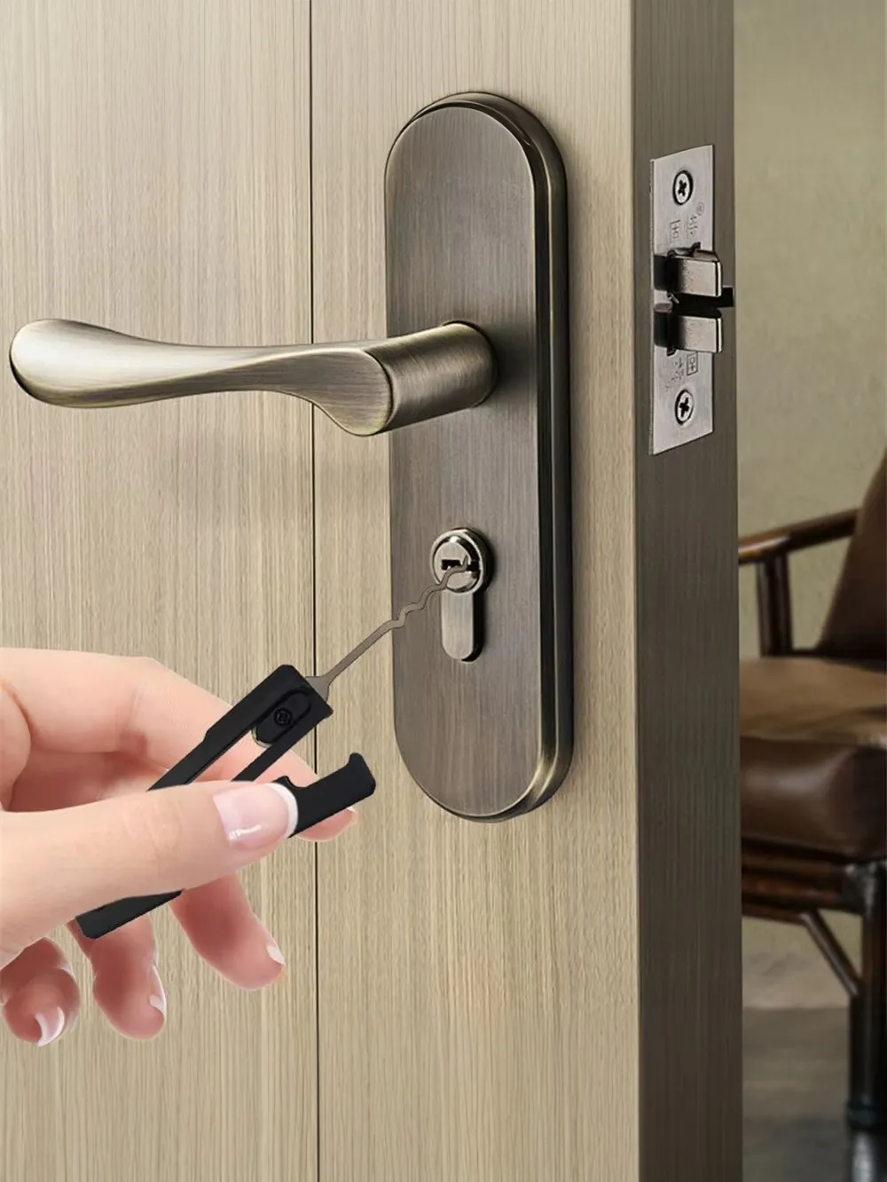 Reliable Locksmith Multi-Tool Compact Stainless Steel Kit Quick Access Automotive Keys Hook Portable Outdoor Use Reliable Locksmith Multi-Tool Compact Stainless Steel Kit Quick Access Automotive Keys Hook Portable Outdoor Use