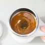 Taza de café con agitación automática, taza de café magnética con agitación automática, taza de agitación eléctrica, batidora perezosa, taza de agua magnética giratoria