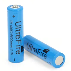 2個 3.7V 3000mAh 18650 充電式リチウムイオン電池