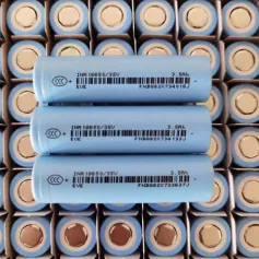 1Pcs 35V 3500mAh Unprotected Rechargeable 18650 Li-ion Battery