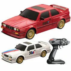 KAMTOM KM777A RTR 1/16 2.4G 4WD Drift RC Araba Mini Yarış LED Işık Retro E30 Spor Yüksek Hızlı Yarış Yolda Elektrikli Uzaktan Radyo Kontrollü Araçlar Model RTR Çocuk Oyuncakları Erkek Çocuk Hediyeleri